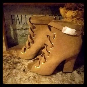 Open toe ankle high heeled boots size 8